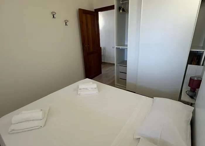 公寓 Amare Sardegna 哥斯达雷